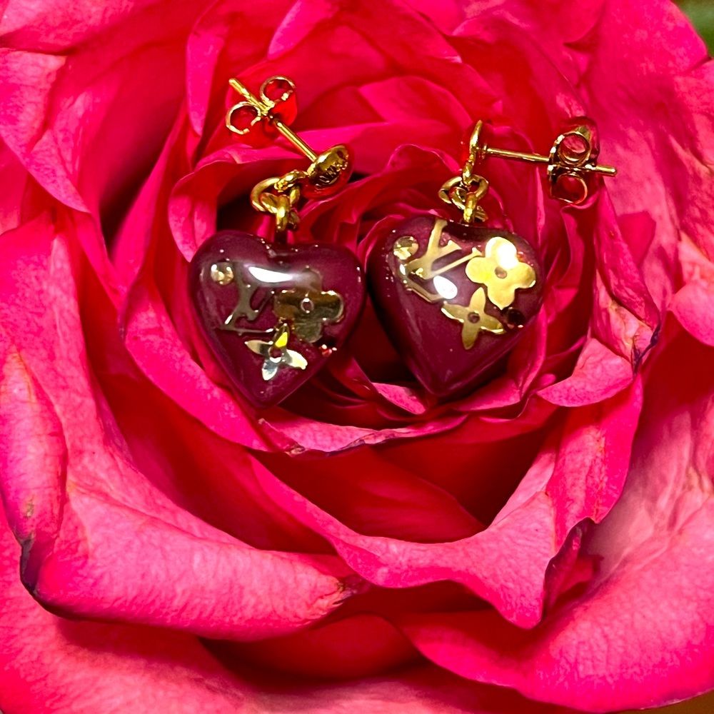 Louis Vuitton glossy resin heart earrings